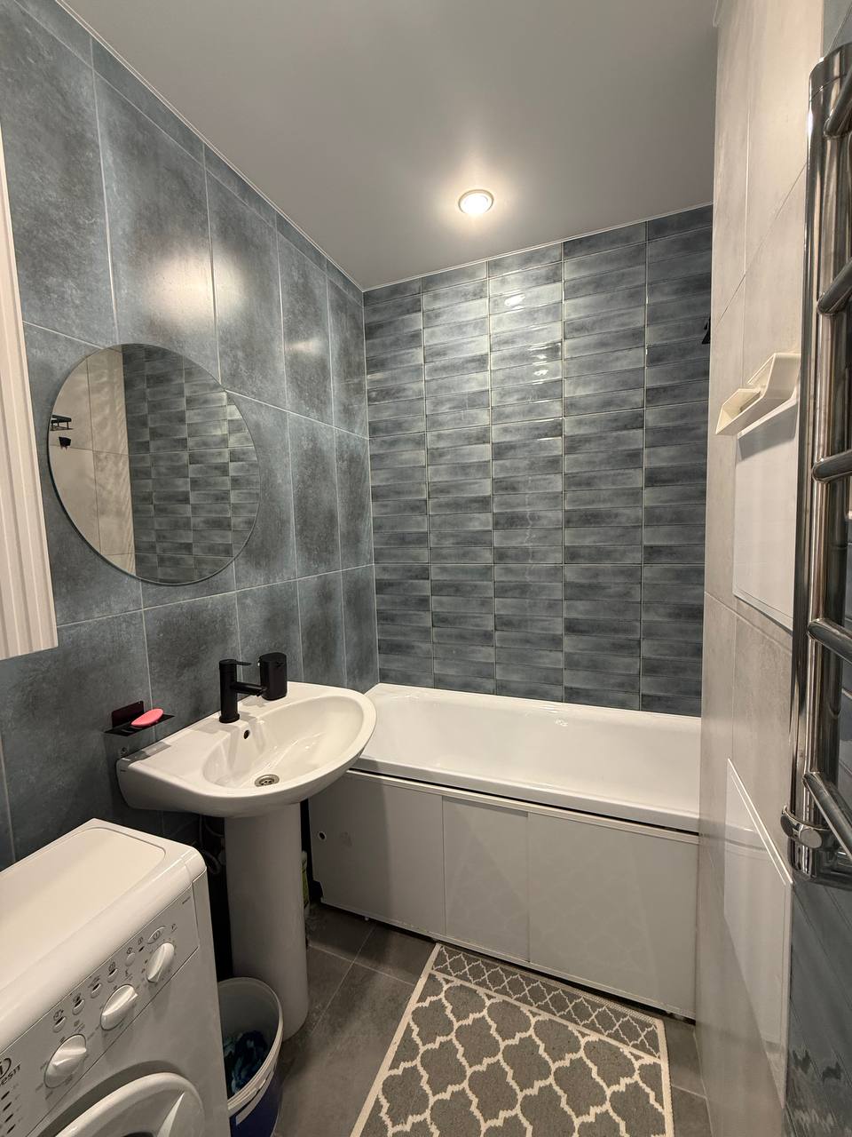 Продается теплая и уютная 2-комнатная квартира с РЕМОНТОМ и МЕБЕЛЬЮ.