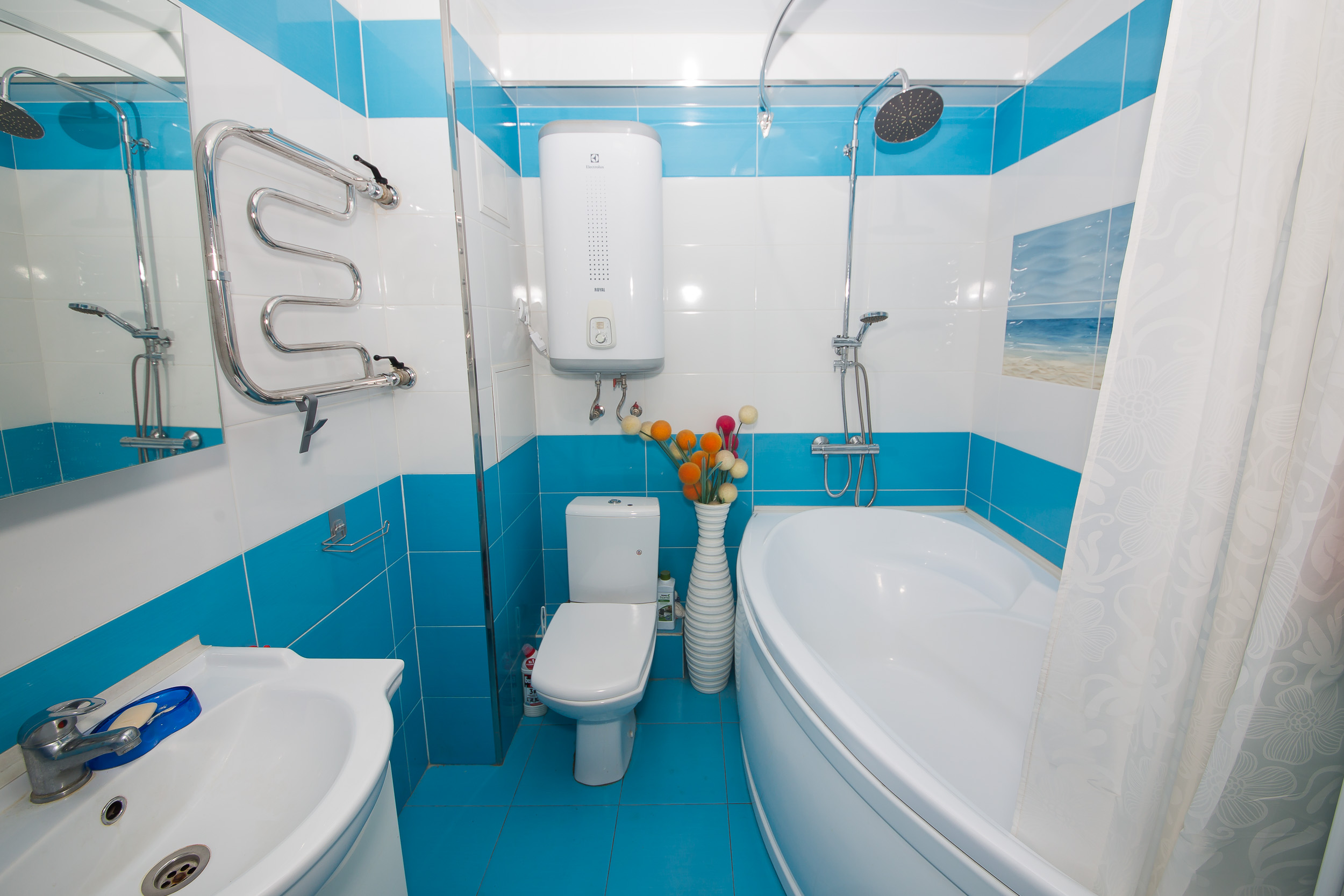 Продается теплая и уютная двухуровневая квартира, в которой продумано все до мелочей для комфортного проживания!!!