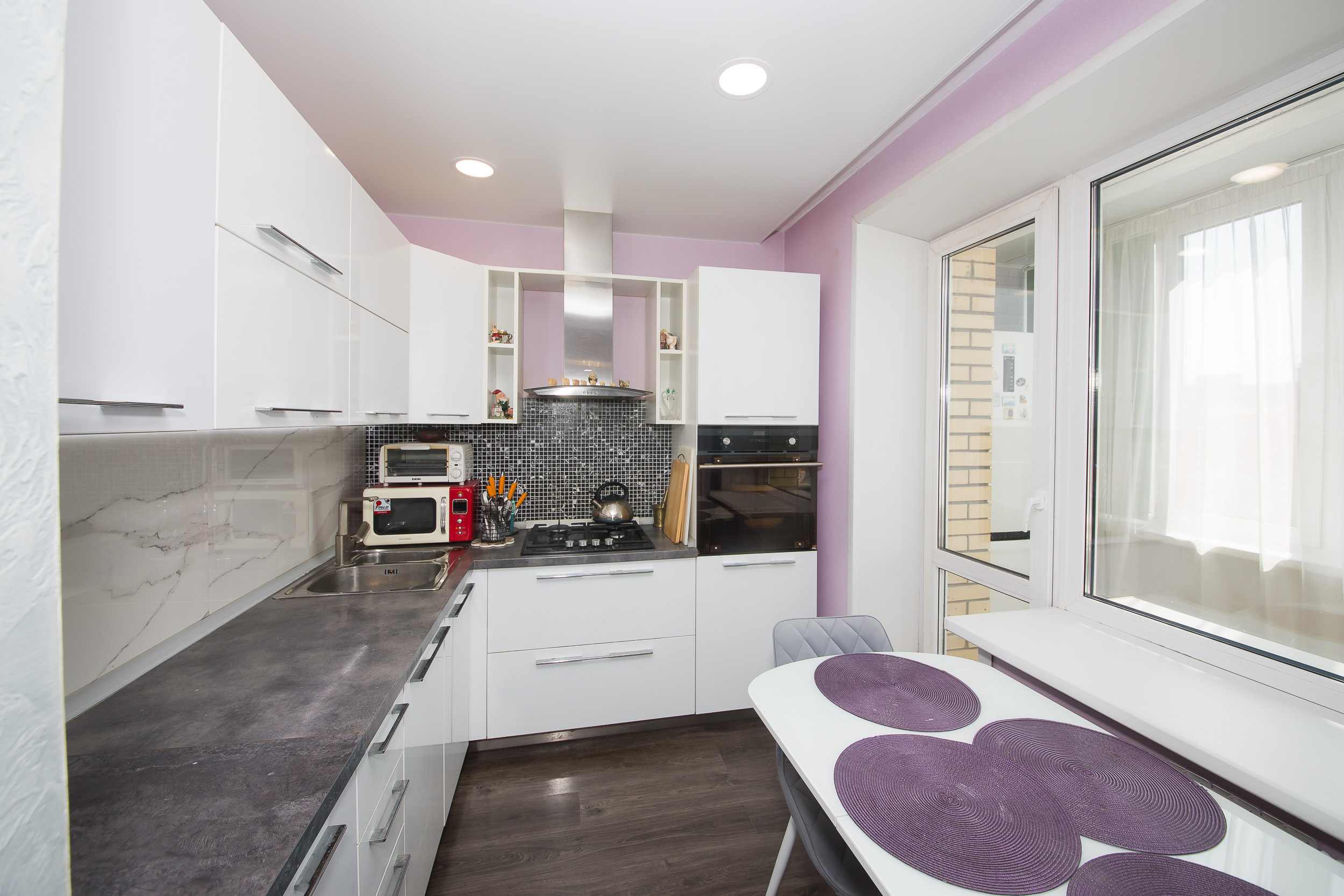 Продается теплая и уютная двухуровневая квартира, в которой продумано все до мелочей для комфортного проживания!!!