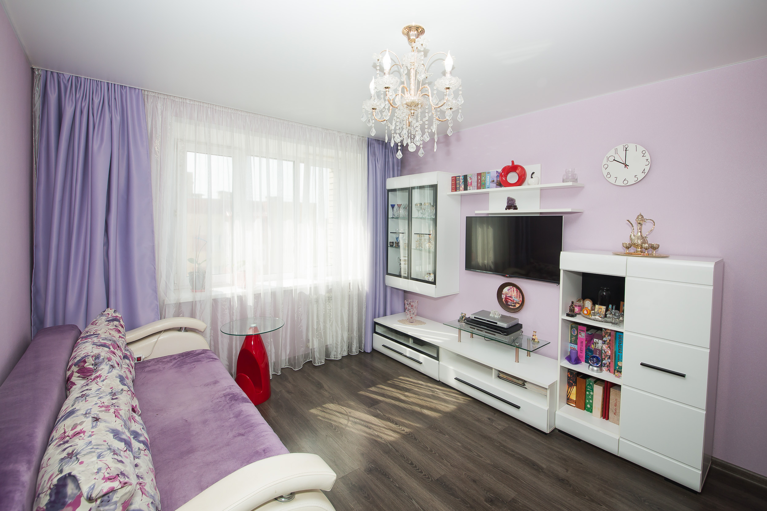 Продается теплая и уютная двухуровневая квартира, в которой продумано все до мелочей для комфортного проживания!!!