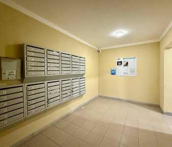 Квартиру-студию в новом готовом доме с удобной планировкой, в прекрасном развитом районе со сложившейся инфраструктурой.