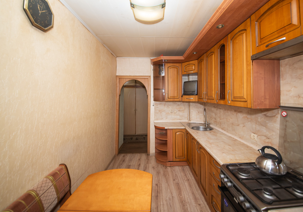 3-комнатная квартира, 59,4 кв.м., 1/9 этаж, ул. Папанина д. 14