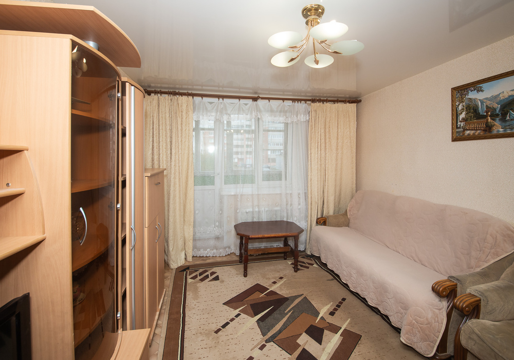 3-комнатная квартира, 59,4 кв.м., 1/9 этаж, ул. Папанина д. 14