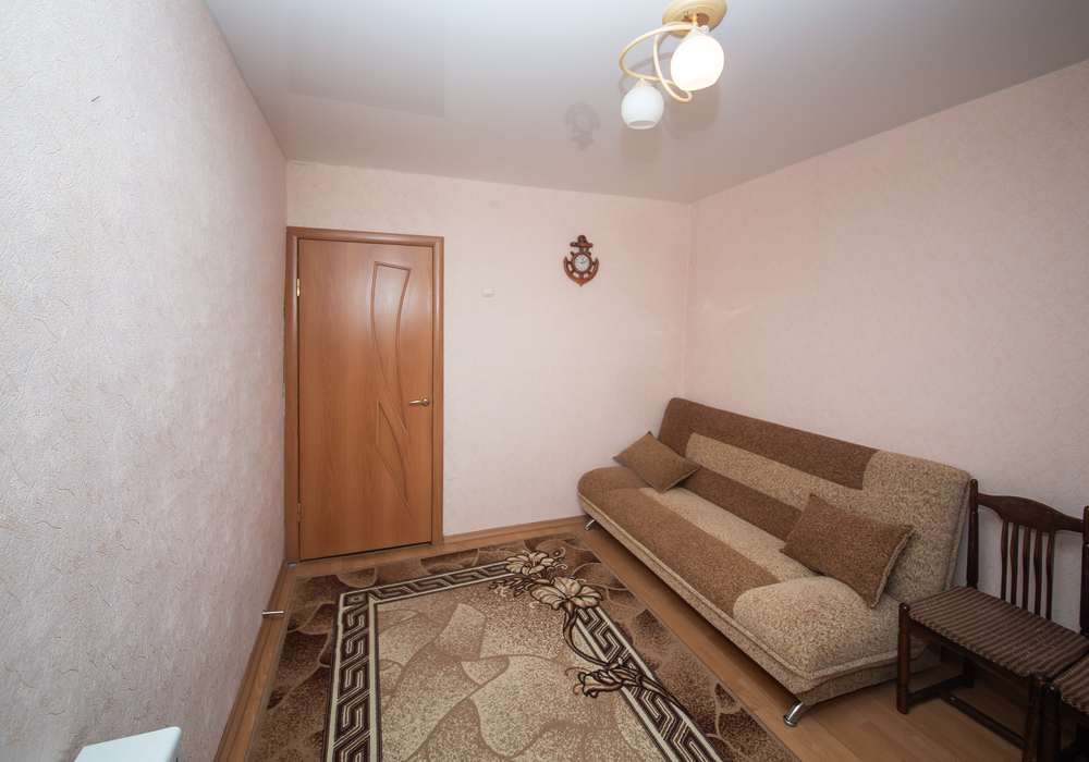 3-комнатная квартира, 59,4 кв.м., 1/9 этаж, ул. Папанина д. 14