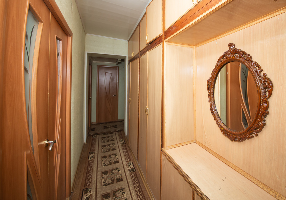 3-комнатная квартира, 59,4 кв.м., 1/9 этаж, ул. Папанина д. 14