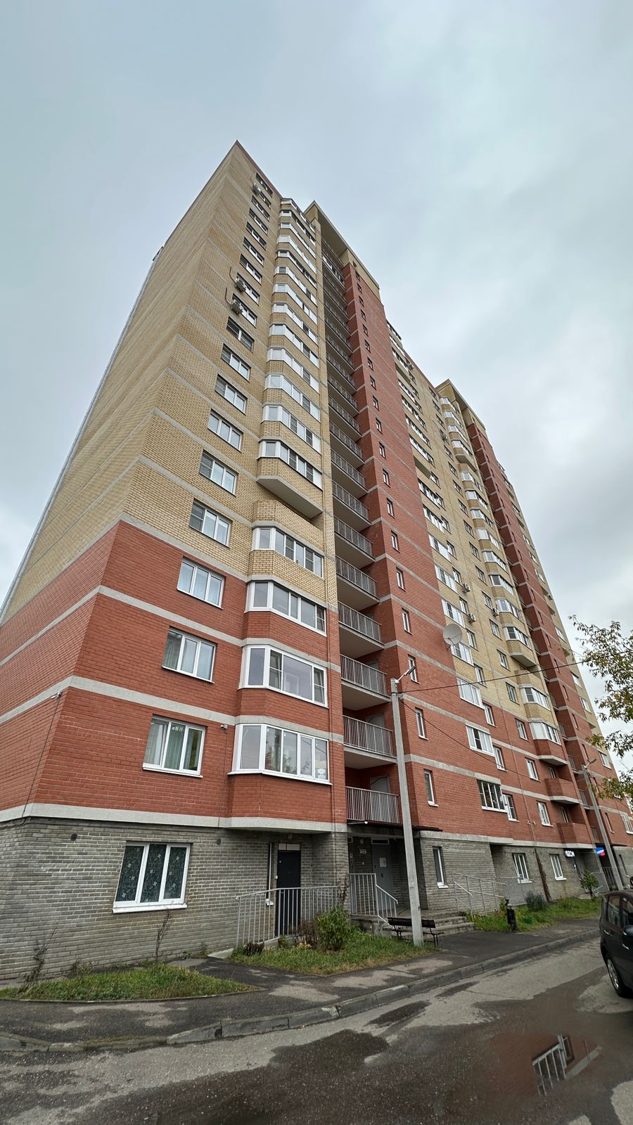 Продается теплая и уютная двухкомнатная квартира во Фрунзенском районе!