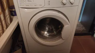 1 пластиковая бутылка по совету соседа — и стиралка больше не скачет: работает лучше любого способа из интернета