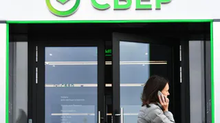 Сбербанк повышает ставки по кредитам, несмотря на огромную чистую прибыль