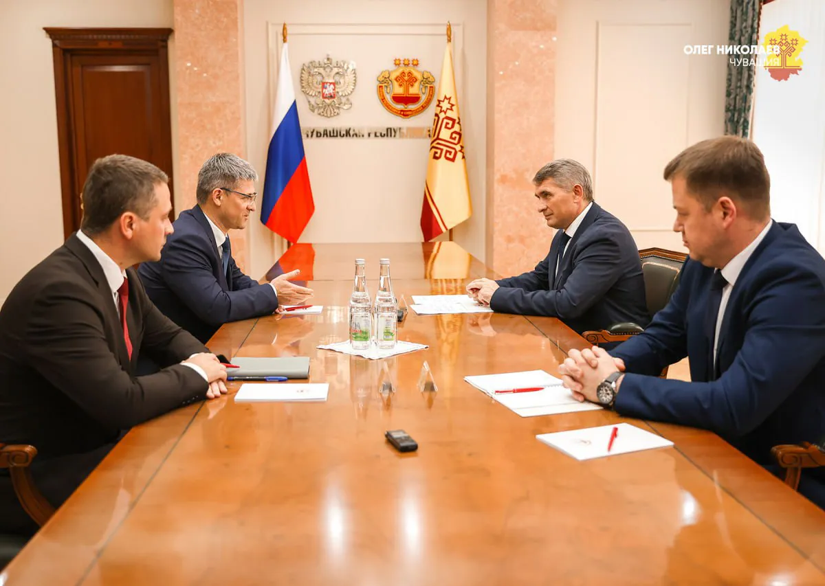 Чувашия усиливает контроль за модернизацией логистики и авиасообщения