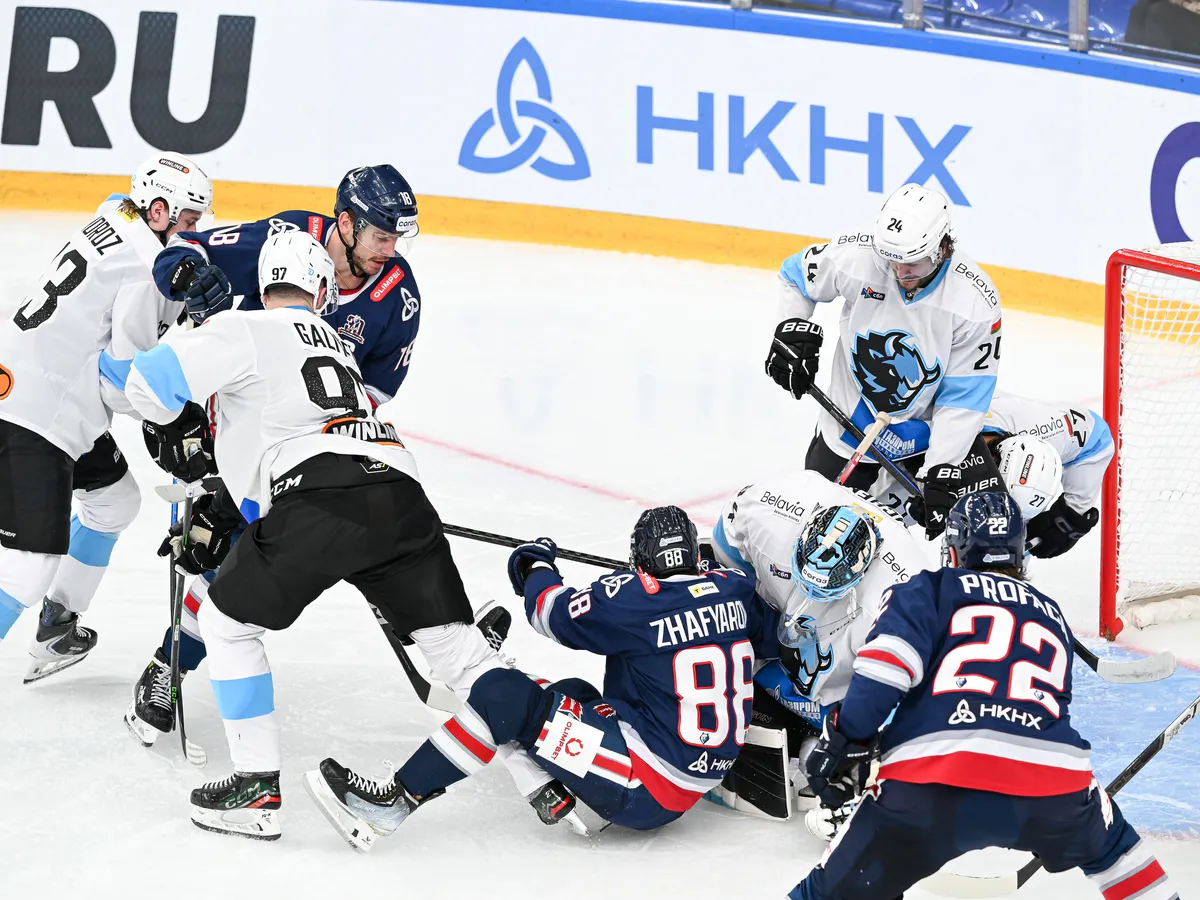 «Нефтехимик» одержал первую победу в сезоне