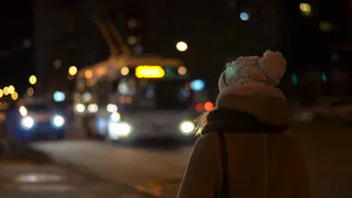 Не замерзнуть на остановке: рязанка жалуется на невозможность уехать с конечной ДПР-5