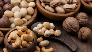 Ученые назвали самый полезный орех — не миндаль, не арахис и в 2 раза полезнее грецкого