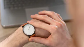 Всё дело в форме и стоимости: что могут рассказать о человеке его наручные часы?
