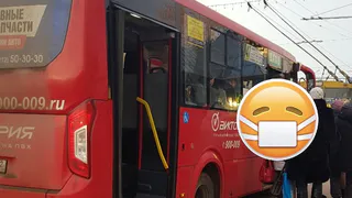 Всем все равно: как соблюдается масочный режим в рязанских маршрутках