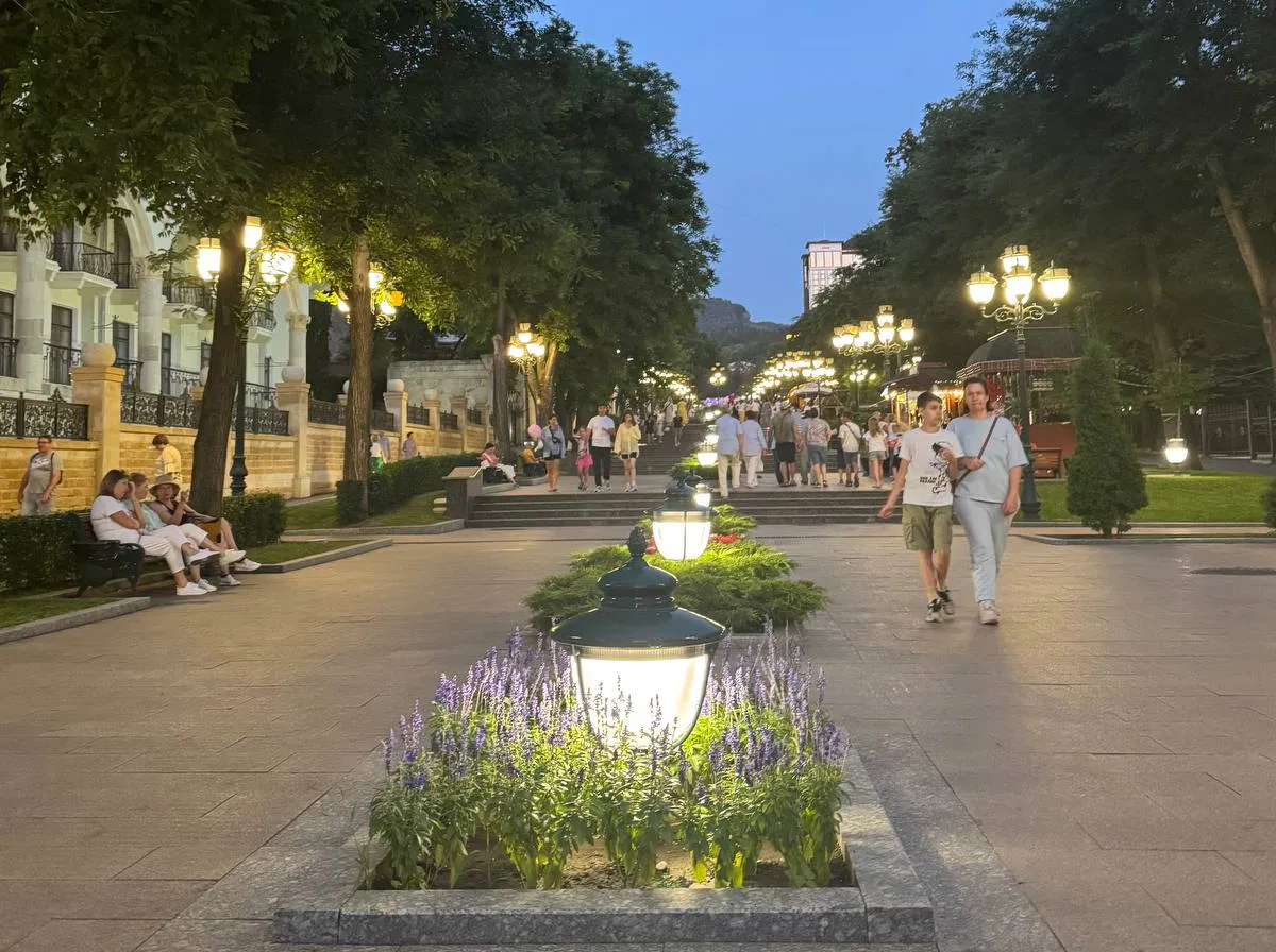 «Коснётся всех»: эксперты раскрыли, как резкий рост МРОТ ударит по ценам и бизнесу