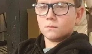 В Магнитогорске ищут 12-летнего мальчика в очках в темной оправе