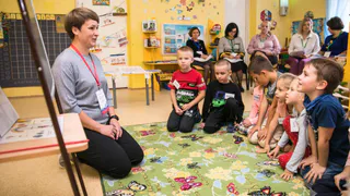 Ростислав Гольдштейн поздравил воспитателей Коми с профессиональным праздником