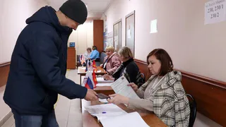 Поджоги и петарды: в отношении нарушителей на выборах президента России возбудили уголовные дела 