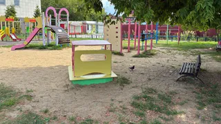 В Покрове после проверки прокуратуры отремонтировали опасную детскую площадку