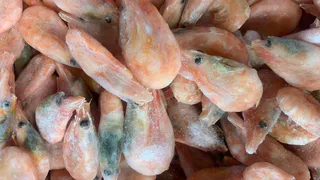 Как варить креветки, чтобы они были сочными и нежными: секретный трюк шеф-повара - фишка в одном ингредиенте