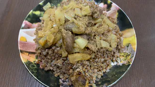 Беру капусту и стакан гречки, готовлю ужин без мяса: легкость, вкус и сытность в одном блюде – делюсь шикарным рецептом