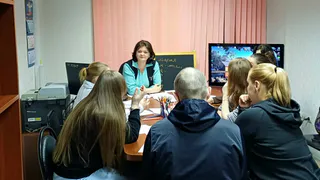 В Усинске обсудили семейные ценности на психологическом арт-тренинге