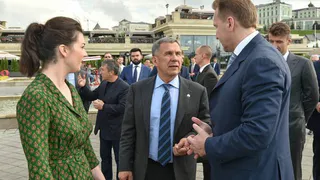 Игорь Шувалов оценил вложения в парки и скверы Татарстана и нижнекамскую библиотеку