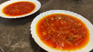 Важное правило “зажарки” для борща - и как ее улучшить: 3 совета шеф-поваров. Чтобы не свекольные щи, а истинный борщ - идеальный