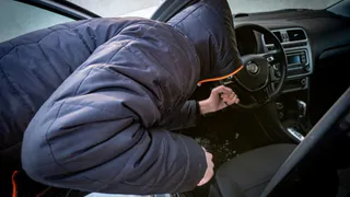 Пьяный рязанец 38 лет угнал Ford с окраины города