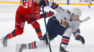ХК «Металлург» одержал четвёртую победу подряд в матчах с «Автомобилистом»