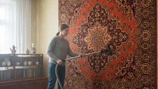 Ковры на стене опять в моде - вот 3 причины, почему их надо вернуть в квартиры. Дизайнеры хлопают в ладоши от этой идеи