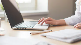 Из-за «подработки» в Интернете жительница Каменки потеряла более 350 тысяч рублей