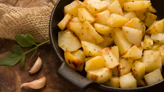 Подруга из Беларуси объяснила, как правильно варить картофель: всю жизнь неправильно это делала и не знала столько секретов