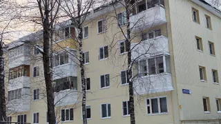 С февраля застекленные балконы будут под запретом: обяжут снять и не разрешат сделать новые