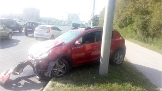 У ТРЦ "Премьер" произошло массовое ДТП: есть пострадавший