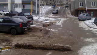 Битва дворов в Рязани: водитель, ты не проедешь