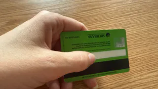 С этого дня: Сбербанк обратился ко всем россиянам, которые хранят деньги на банковской карте