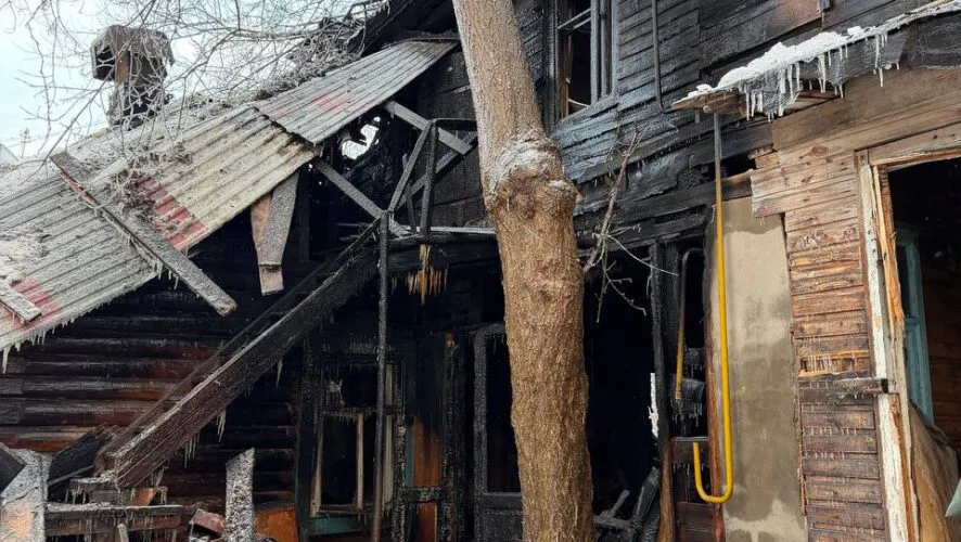 В Казани сгорел исторический особняк начала XX века
