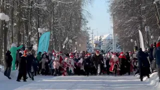 Во Владимире прошёл праздничный забег Дедов Морозов