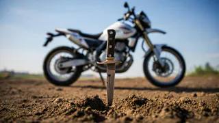 Жительница Казани получила ножевое ранение в шею от мотоциклиста