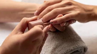 Такой маникюр делают только "колхозницы": эти 5 дизайнов выдают низкий интеллект женщины