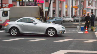 В Рязани 7-летний мальчик "угнал" отцовский автомобиль