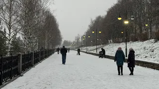 Бегаю по льду, словно по сухому асфальту: 10 лайфхаков, чтобы зимняя обувь не скользила. Берите на заметку