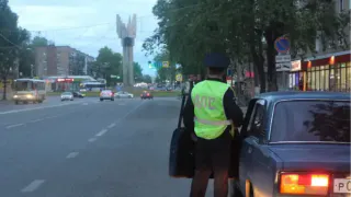 С 7 июня у выехавших за город будут изымать права: водителей ждет новый сюрприз