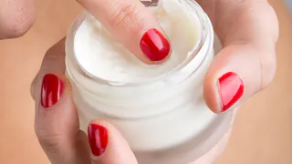 Топ 3 лучших кремов против морщин: стоят копейки, а эффект как от ботокса