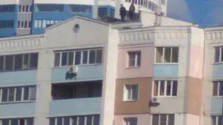 “Искатели приключений”: в Рязани подростки гуляли по крышам