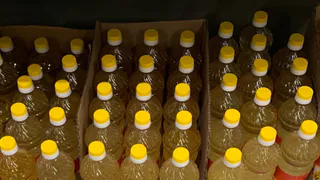 Это просто янтарная отрава в красивой бутылке: Роскачество назвало худшие бренды растительного масла