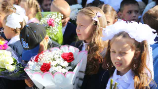 В Рязани первоклашкам раздали дневники с памятками как делать селфи