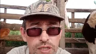 Житель Клинцовского района просит помощи и заявляет, что с него требуются взятки