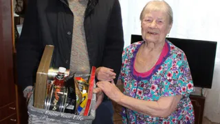 Депутат от партии «Роста» Алексей Городинский поздравил ветеранов с 23 февраля